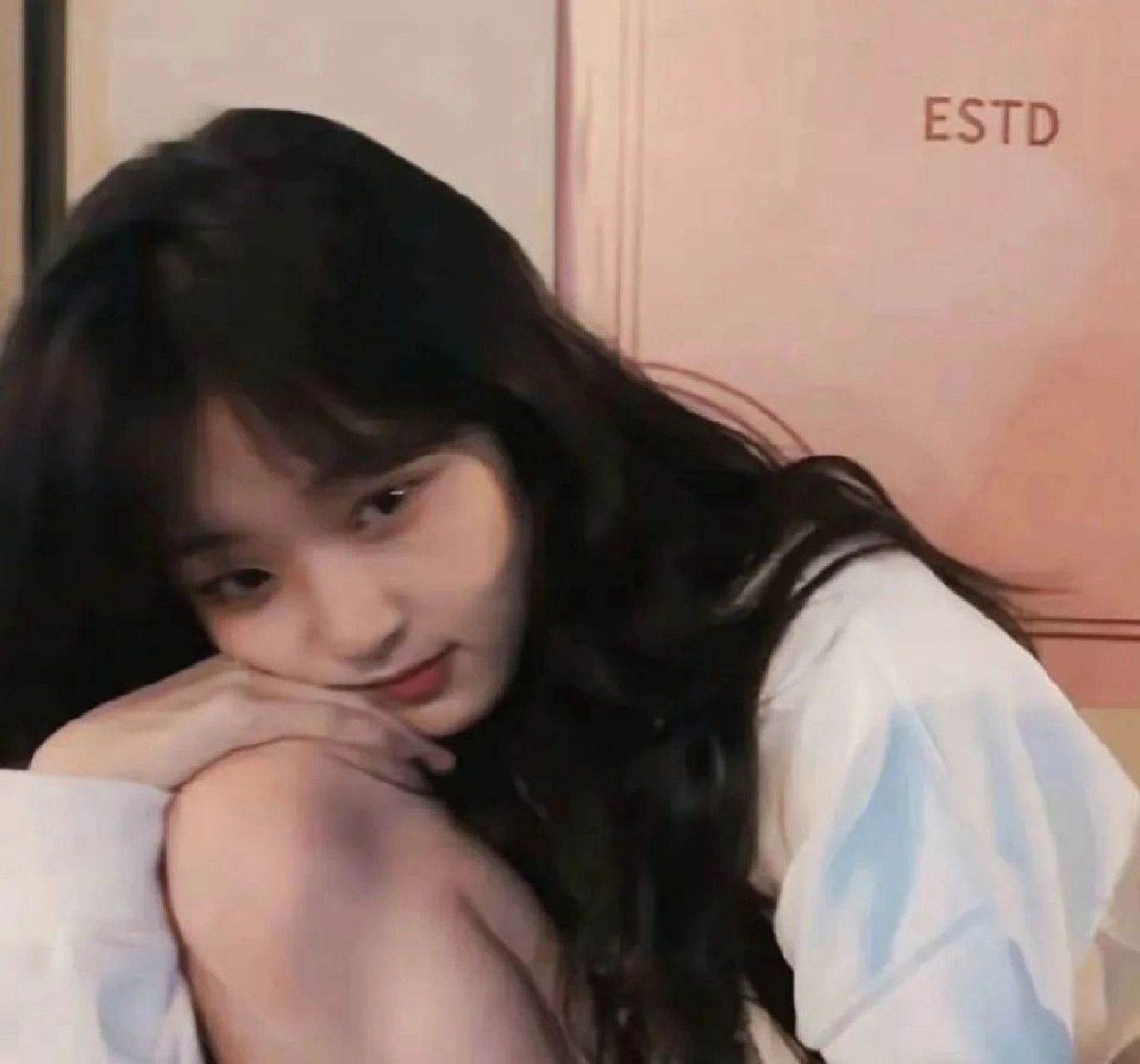 温柔可爱真人露脸青春风女生头像