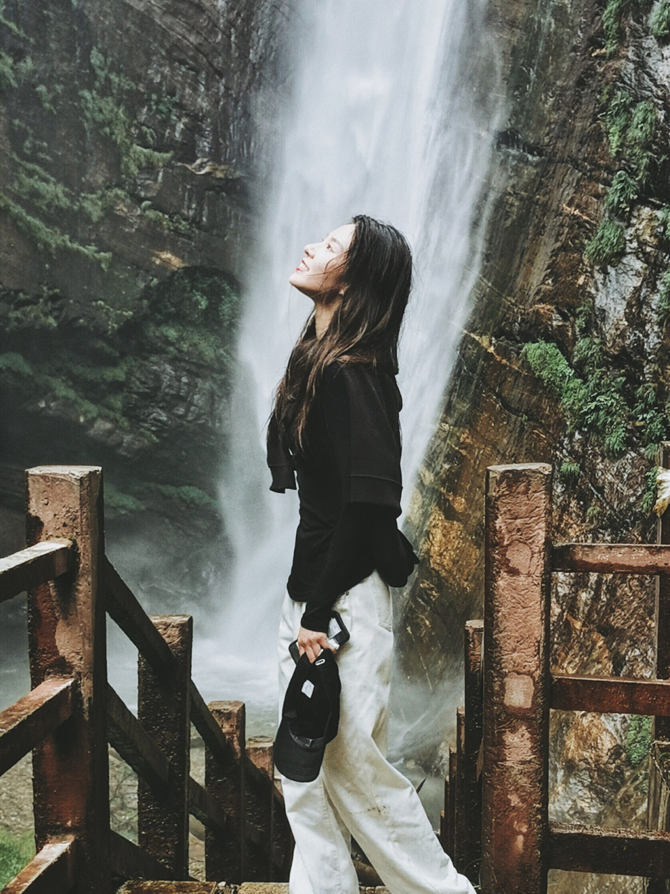 西藏|旅行穿搭-山南市 错那县 遇见最美瀑布 山南市 措那县 - 海拔