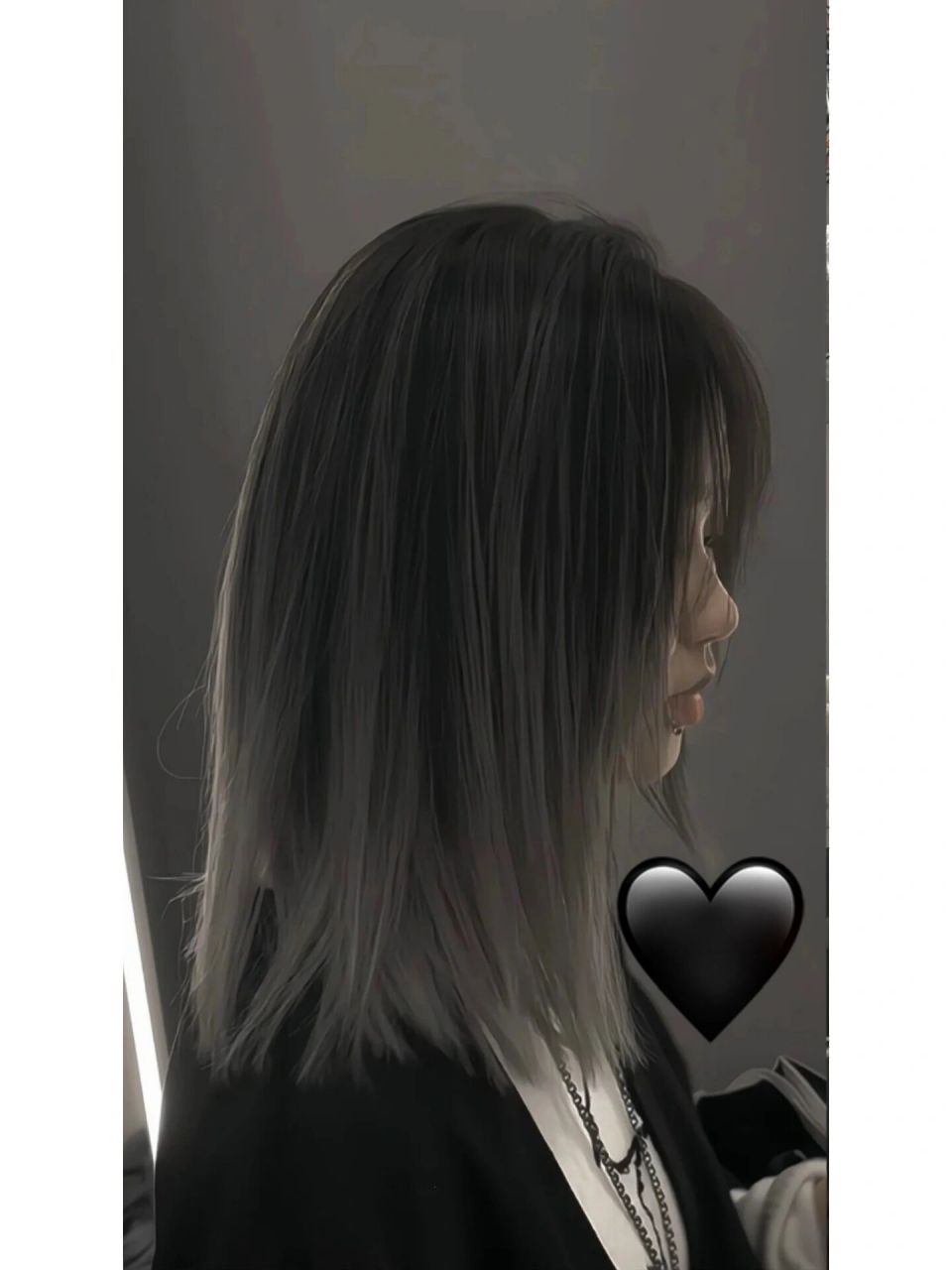 出门就被追问一条街的混血米灰色97昆明染发       7373出门就