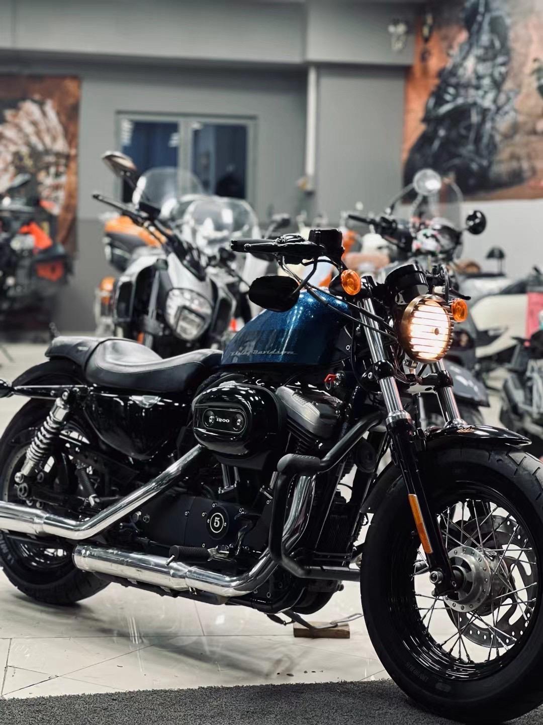 2015年8月,带abs,2万多公里实表,经典糖果漆,条幅轮