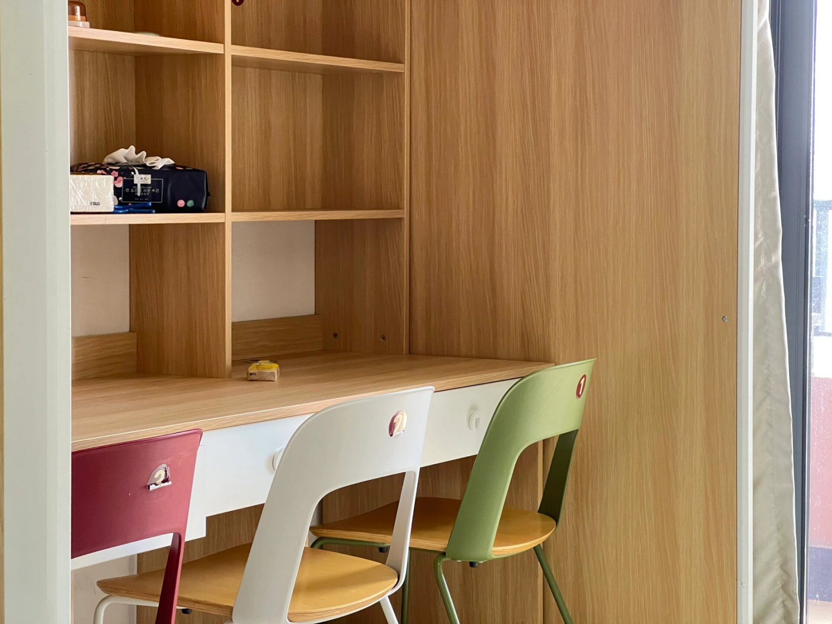 带你看看杭高钱塘的寝室 高塘的寝室果然没让我失望,是我见过杭州高中