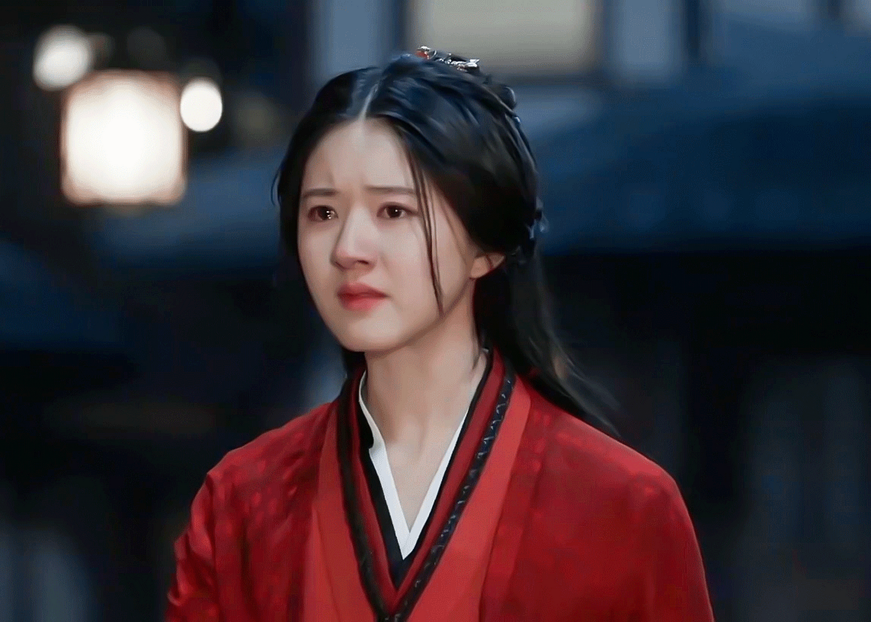 赵露思陈芊芊时期体重# 赵露思的红衣美动人了,谁不会被惊艳到呀