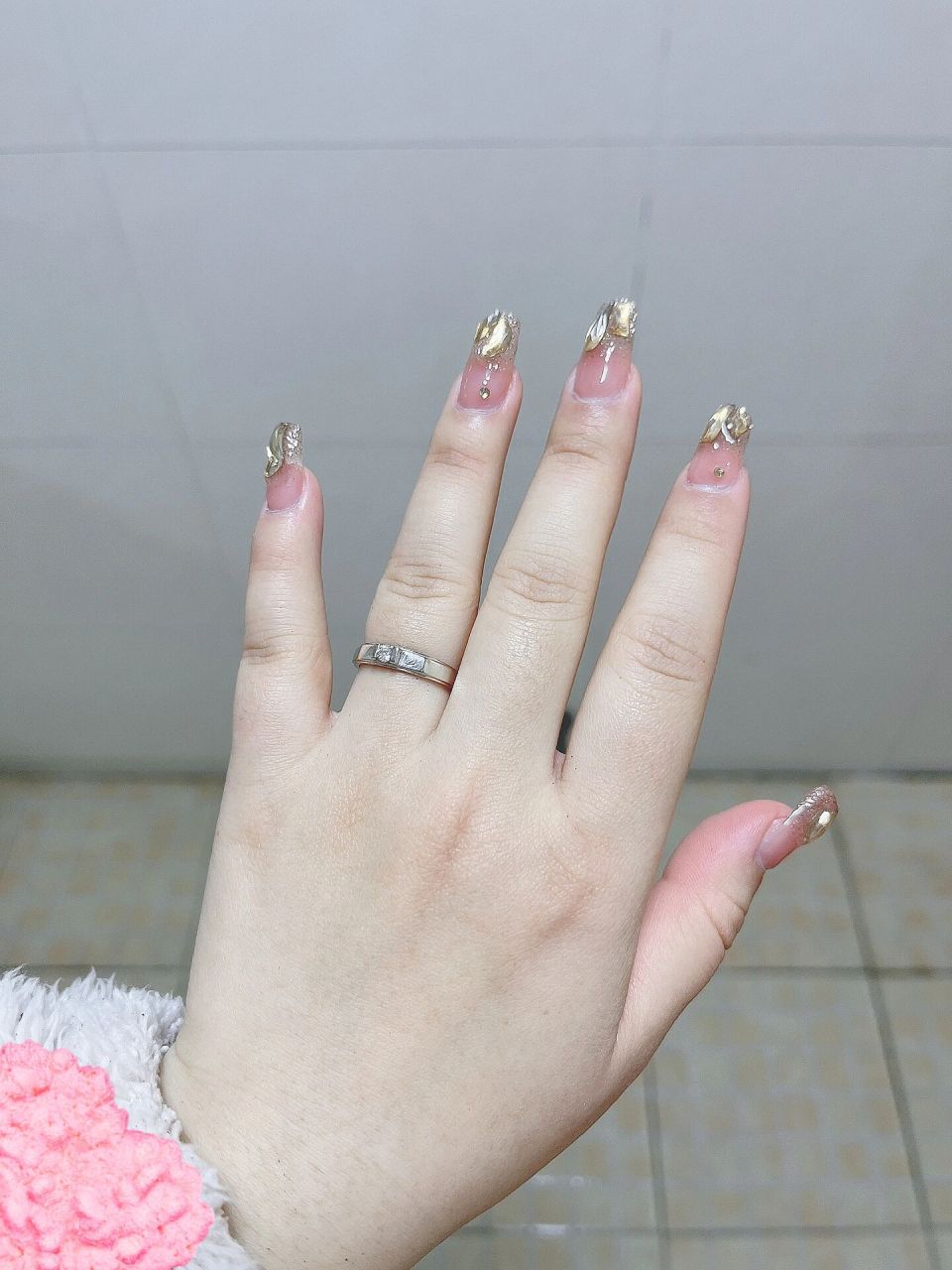 手指粗怎么瘦啊…… 短粗手真的太难了,美甲的效果都大打折扣!