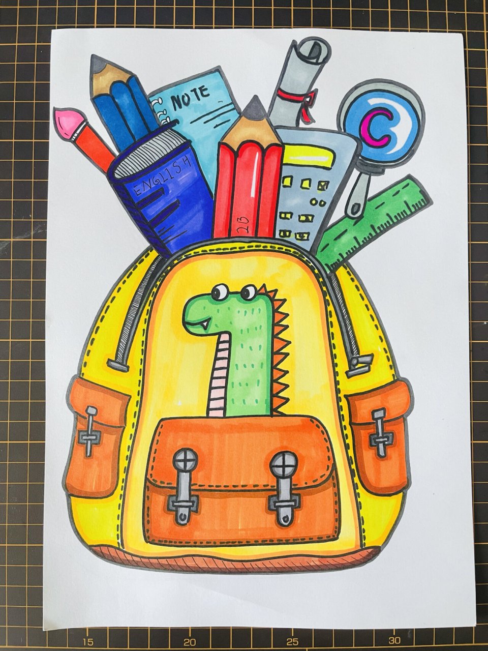 书包🎒(内副线稿图) 🎨今日主题分享 『书包文具套装』 绘画工具