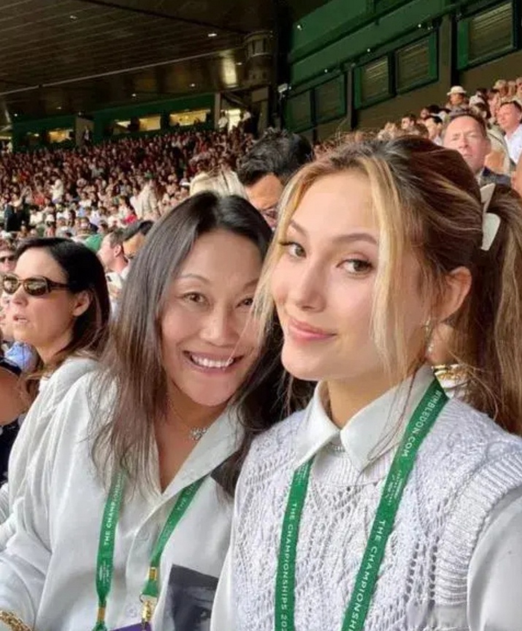 蔡徐坤事件引发明星请父母做经纪人的争议!谷爱凌好像也是这样做?