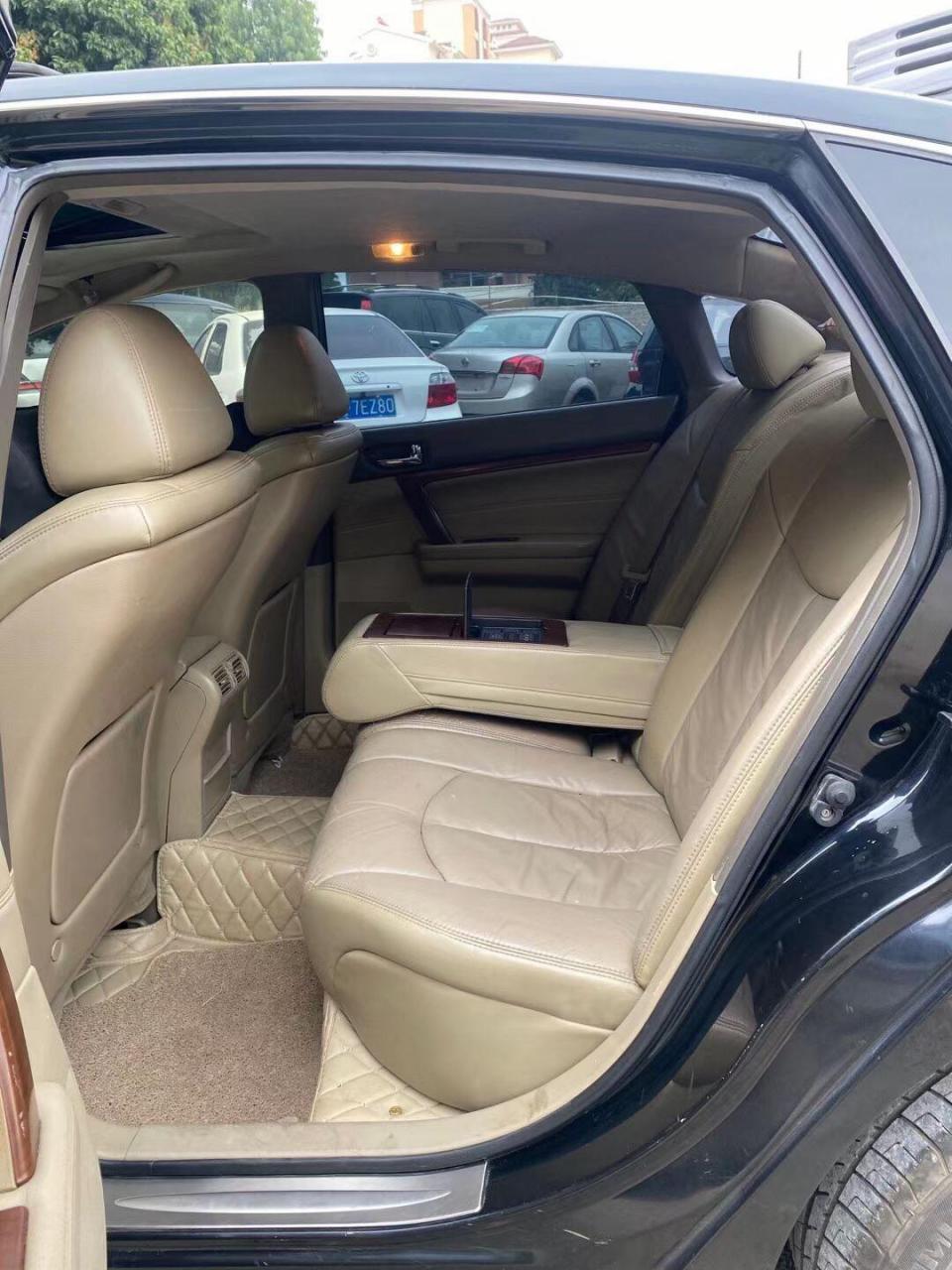 每天一辆代步车 07年日产天籁公爵 自波天窗  无钥匙进入  双电动记忆