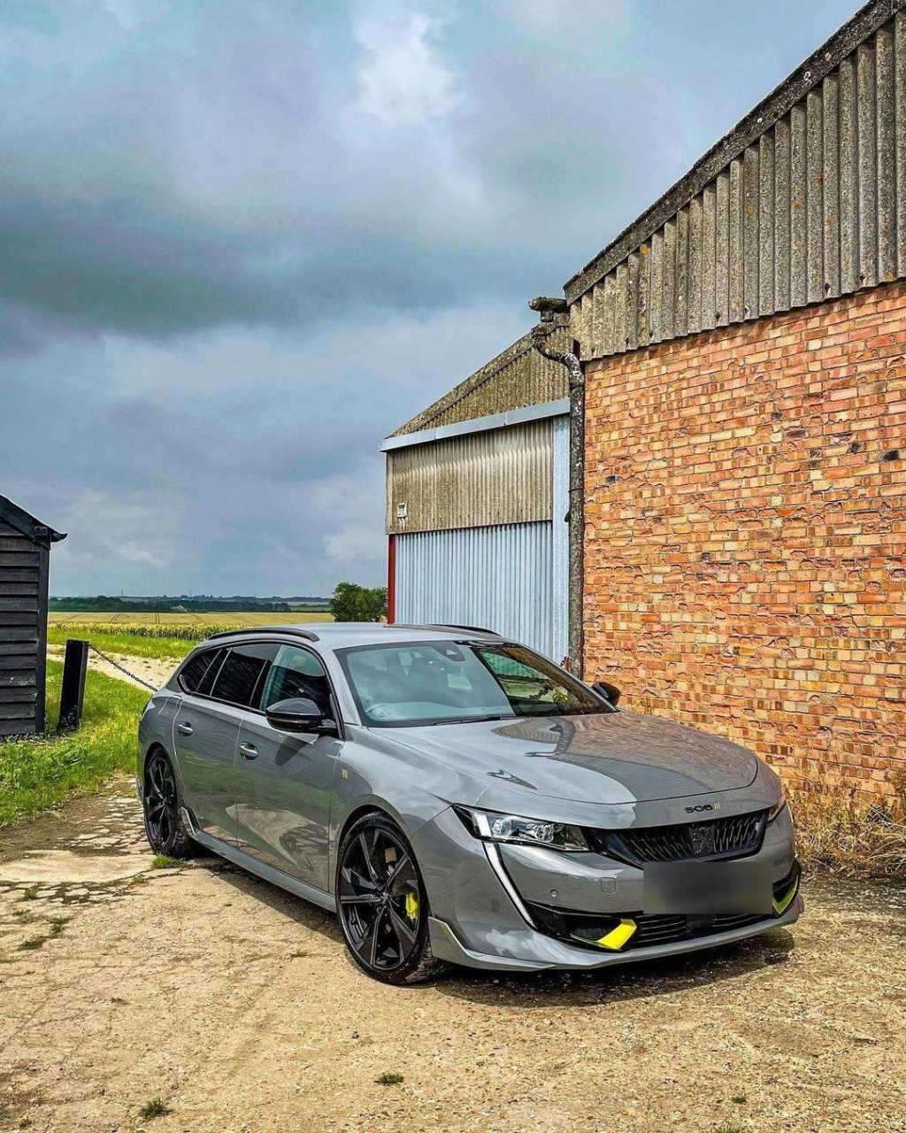 360匹马力 5.2秒破百 标致508sw pse欣赏