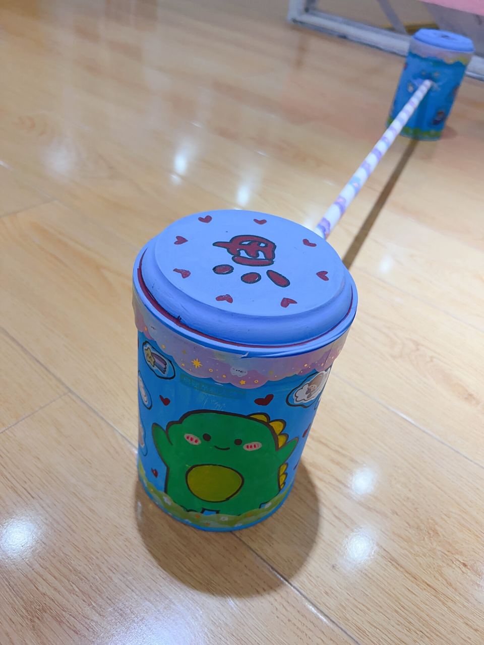 幼儿园跨栏手工 奶粉罐改造的幼儿园跨栏