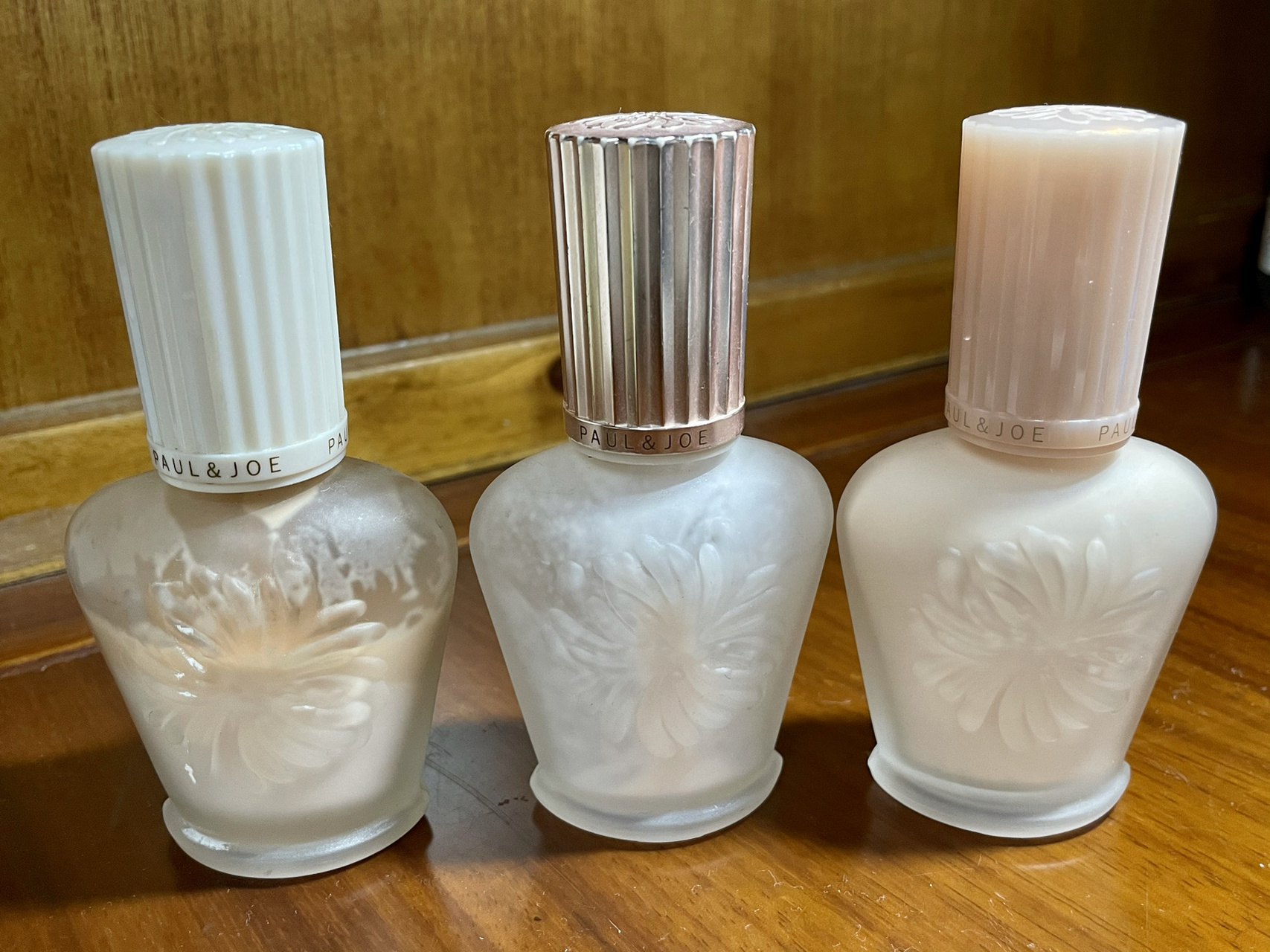 三款paul&joe搪瓷隔离的区别及推荐 从化妆入门开始我就用的是paul&