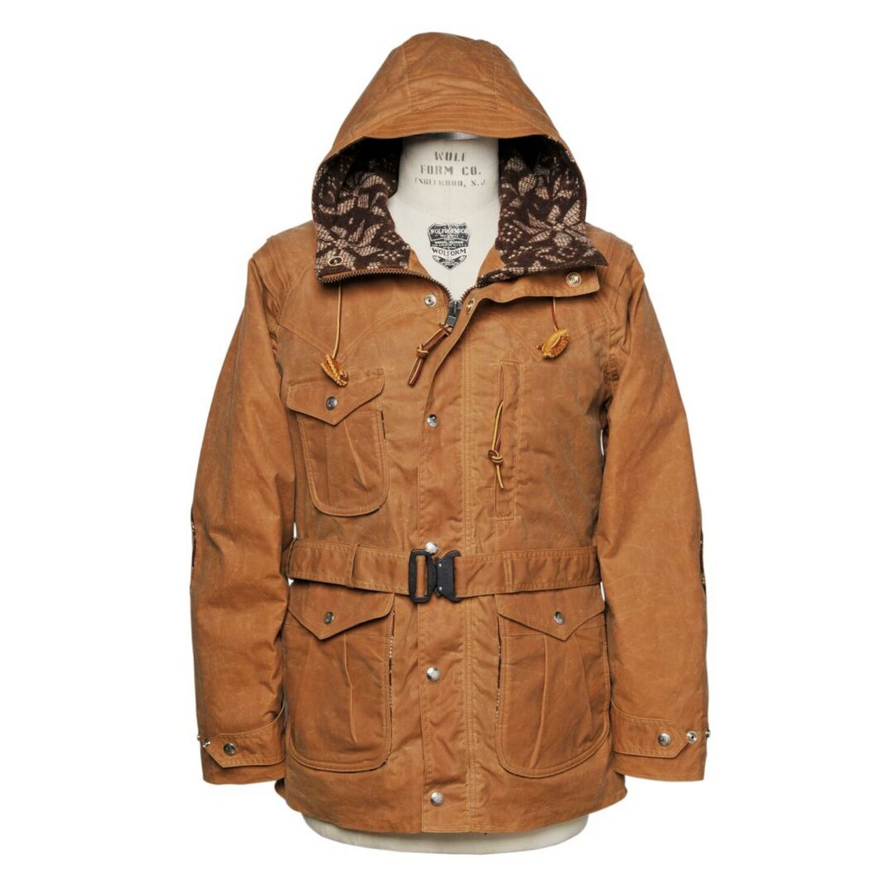 山地parka 先前我们介绍过monitaly这个美国la的工匠品牌,设计师主理