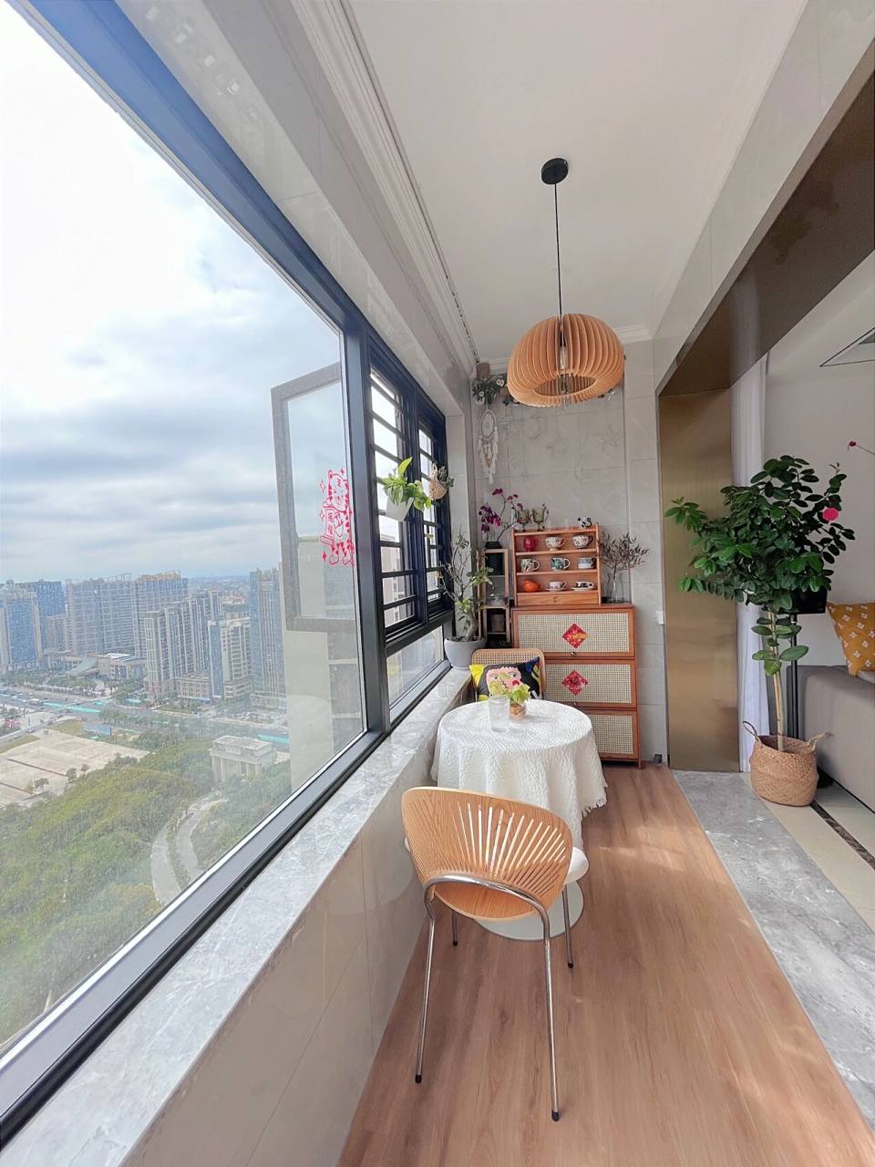 高60公分的腰线层阳台改造细节分享～ 腰线高是60公分,交房才知道比