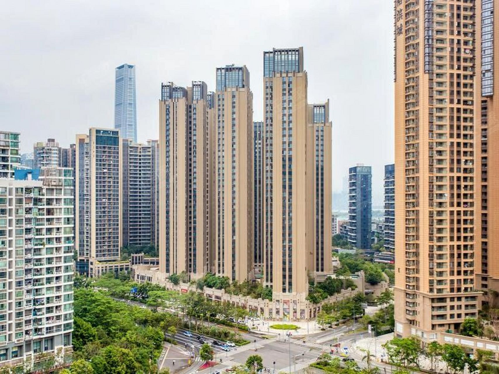 深圳湾汉森吉祥龙 吉祥龙花园,别称叫汉森吉祥龙,坐落于中.