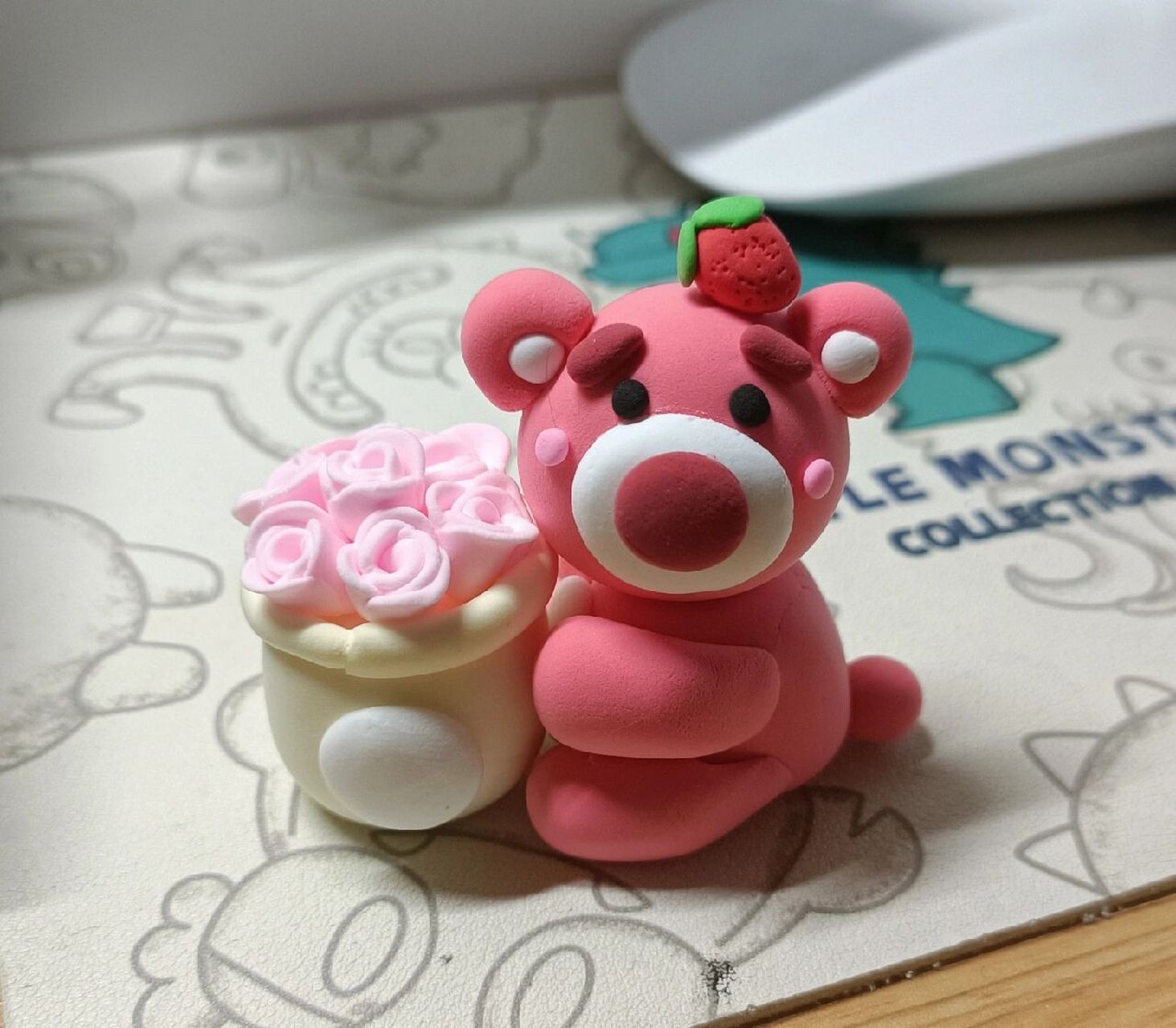 黏土教程‖可爱的草莓熊 最近真的好喜欢草莓熊呀!