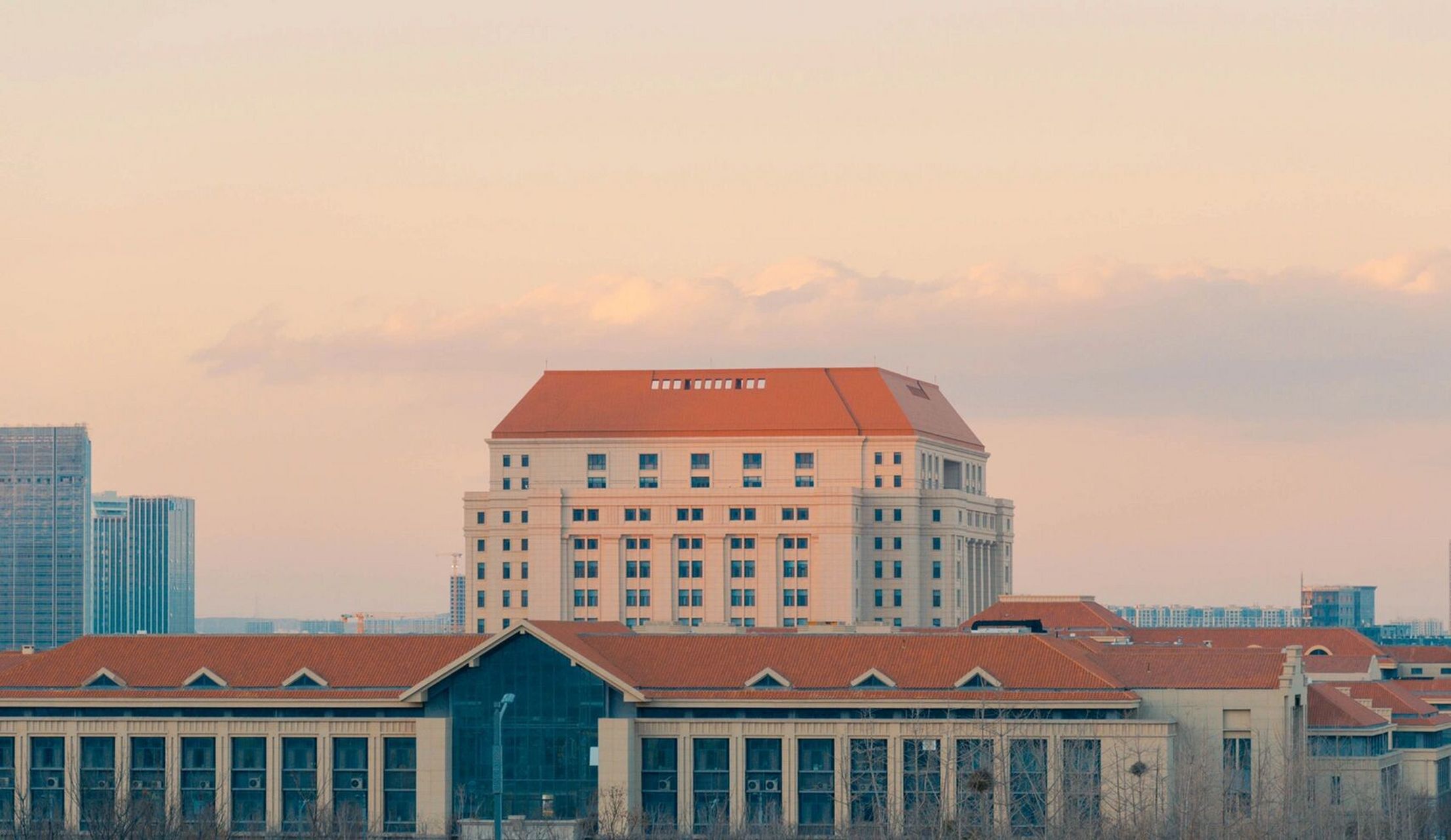 山东大学青岛校区 摄于山大某宿舍楼天台