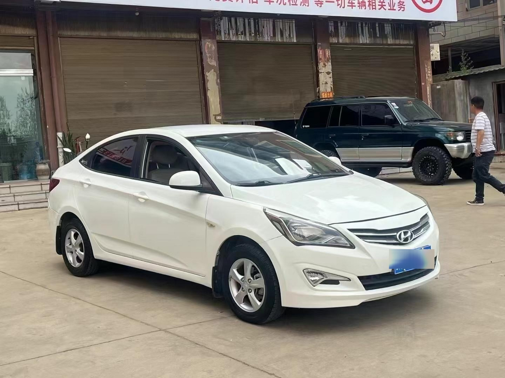 最新拿下16年现代瑞纳   1.