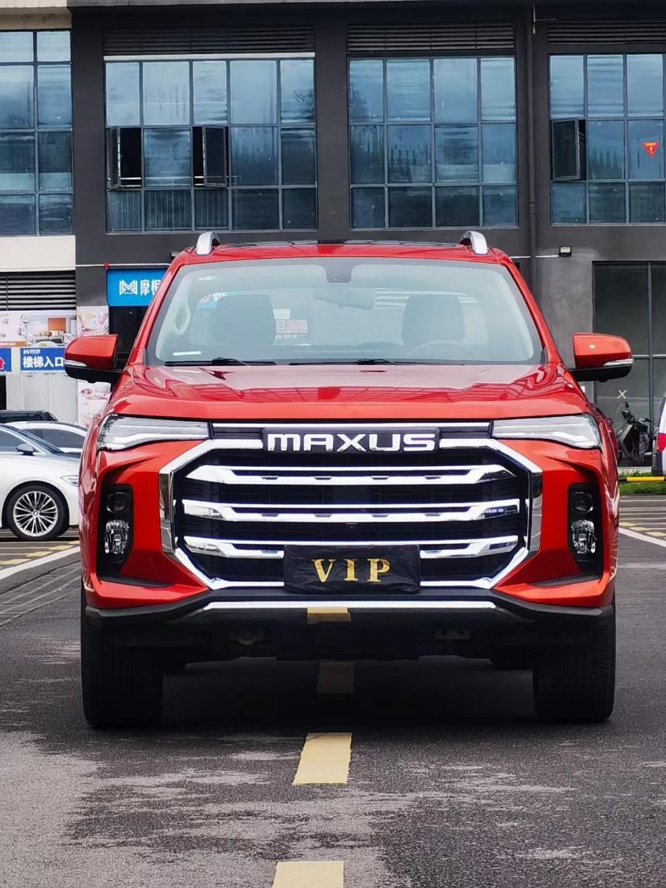 最新到店一台21年7月上户的自动挡四驱皮卡,上汽大通t90,2.