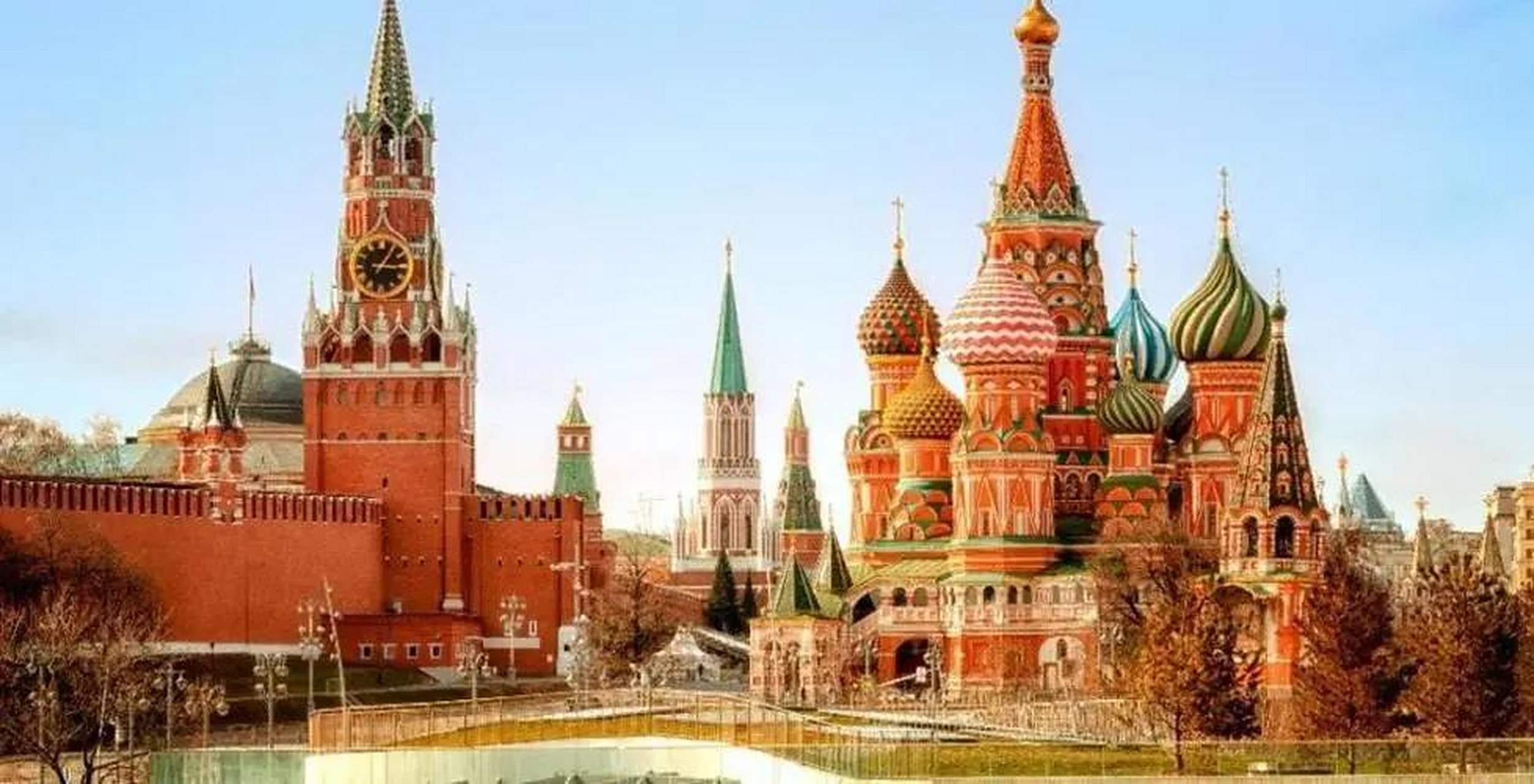 克里姆林宫:俄罗斯帝国权势和威严的象征.