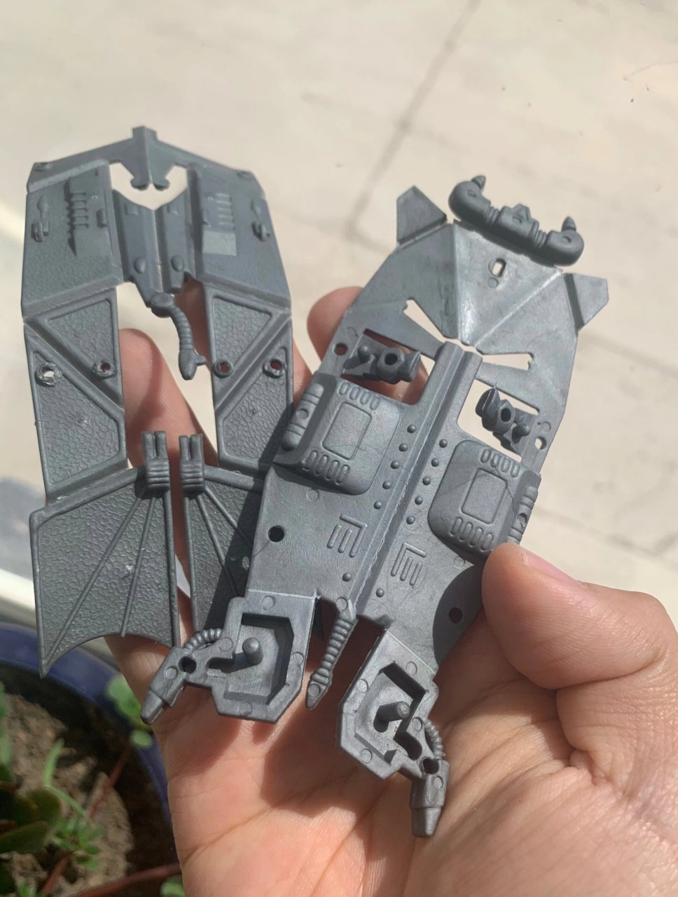 康康饼 好吃也好玩 每周都会买 就是为了里面不同的玩具 康康蔬菜饼的