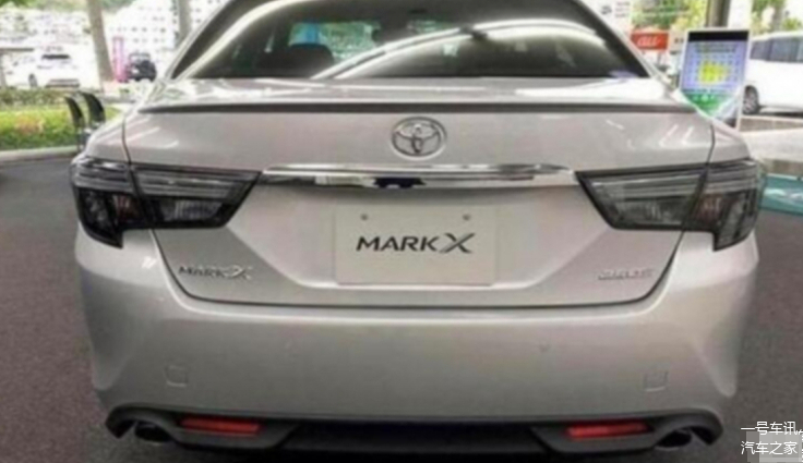 丰田锐志重生全新markx实车曝光搭载v6引擎四驱系统