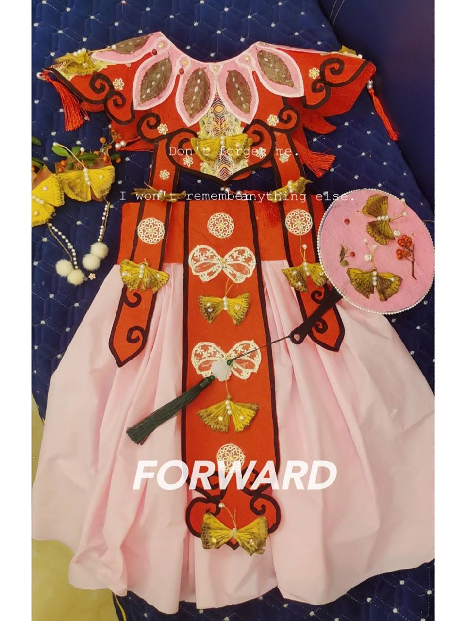 幼儿园手工自制落叶环保汉服套装 内卷的幼儿园,手工做起来.