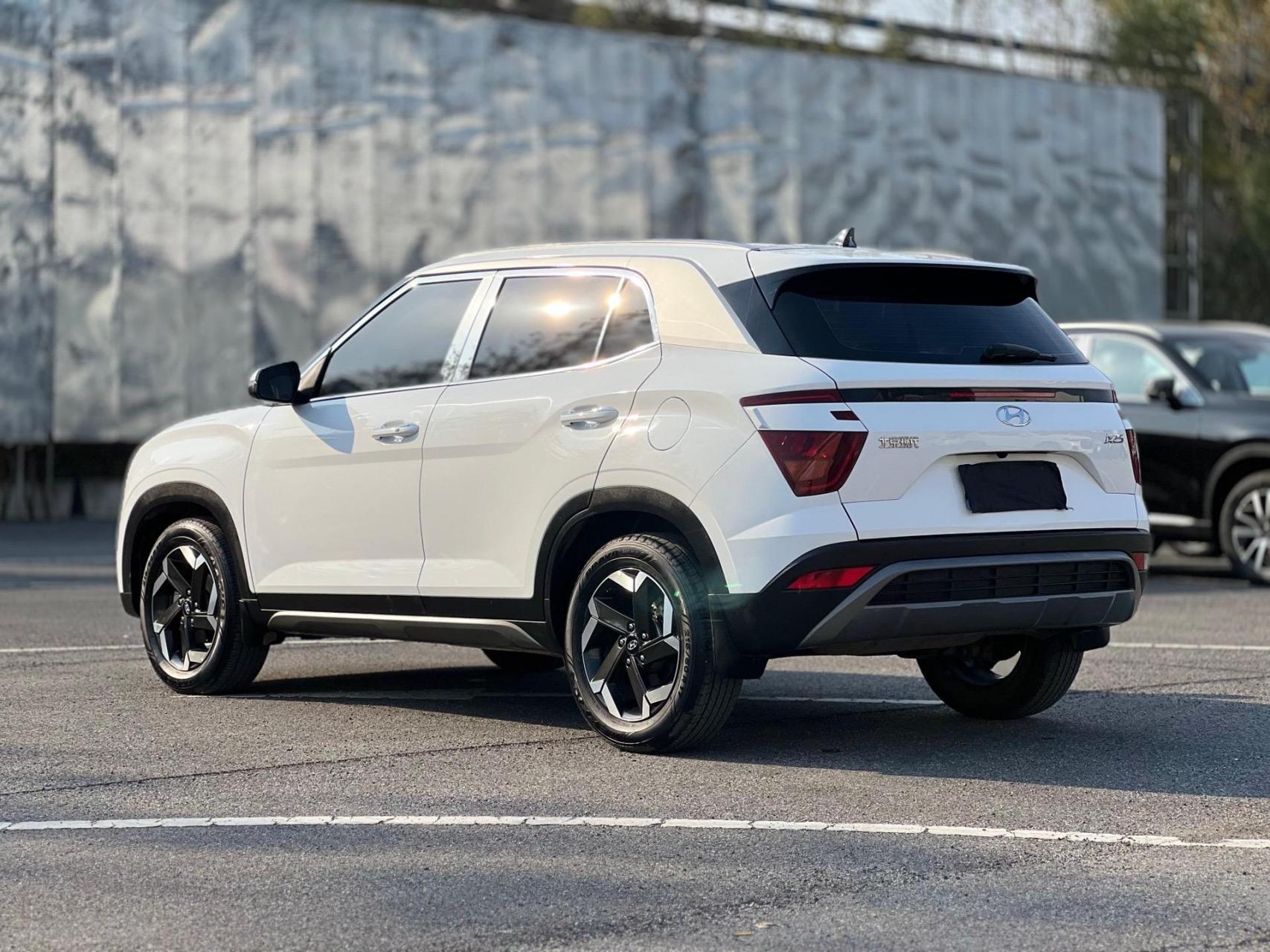 5l cvt 智能型 全景天窗版 国vi 【上牌时间】2021年03月 【行驶里程