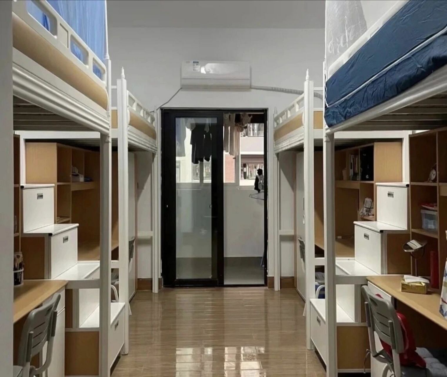 无锡工艺职业技术学院 有没有同学想报无锡工艺职业技术学院,宿舍条件