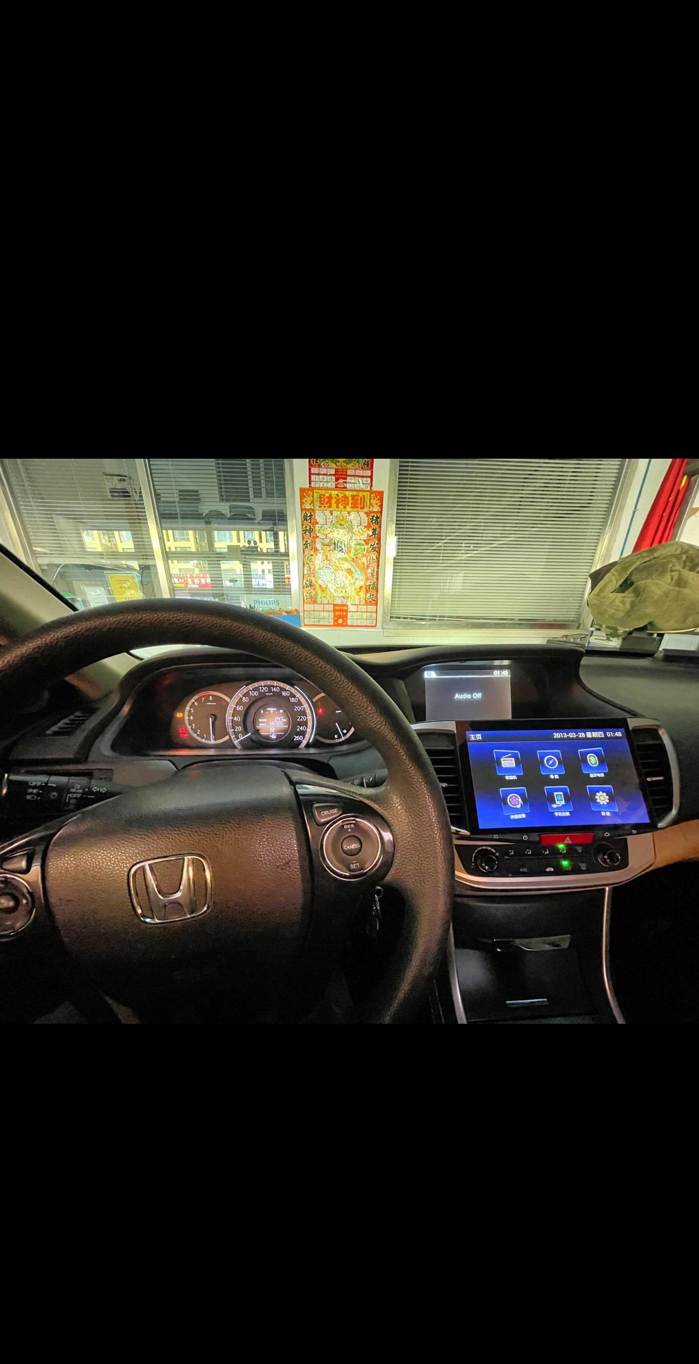 九代雅阁原车倒车影像没有切换