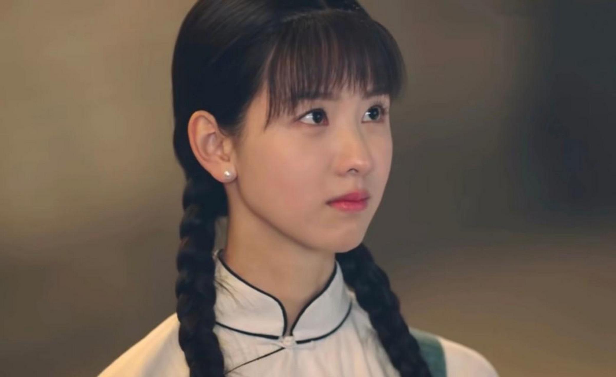 用声音瓦解国民党士兵的意志,这是女广播员陈菲菲的任务.