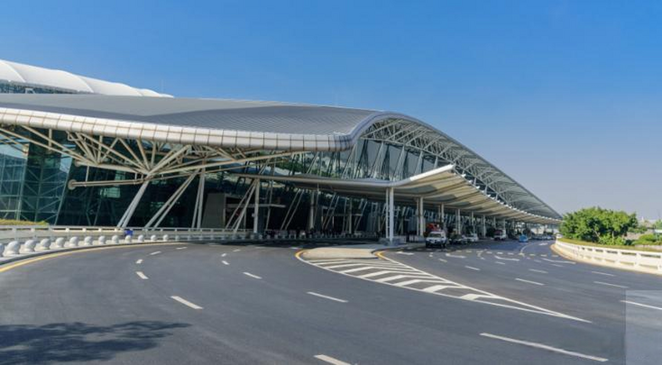 东方航空在白云机场t1.