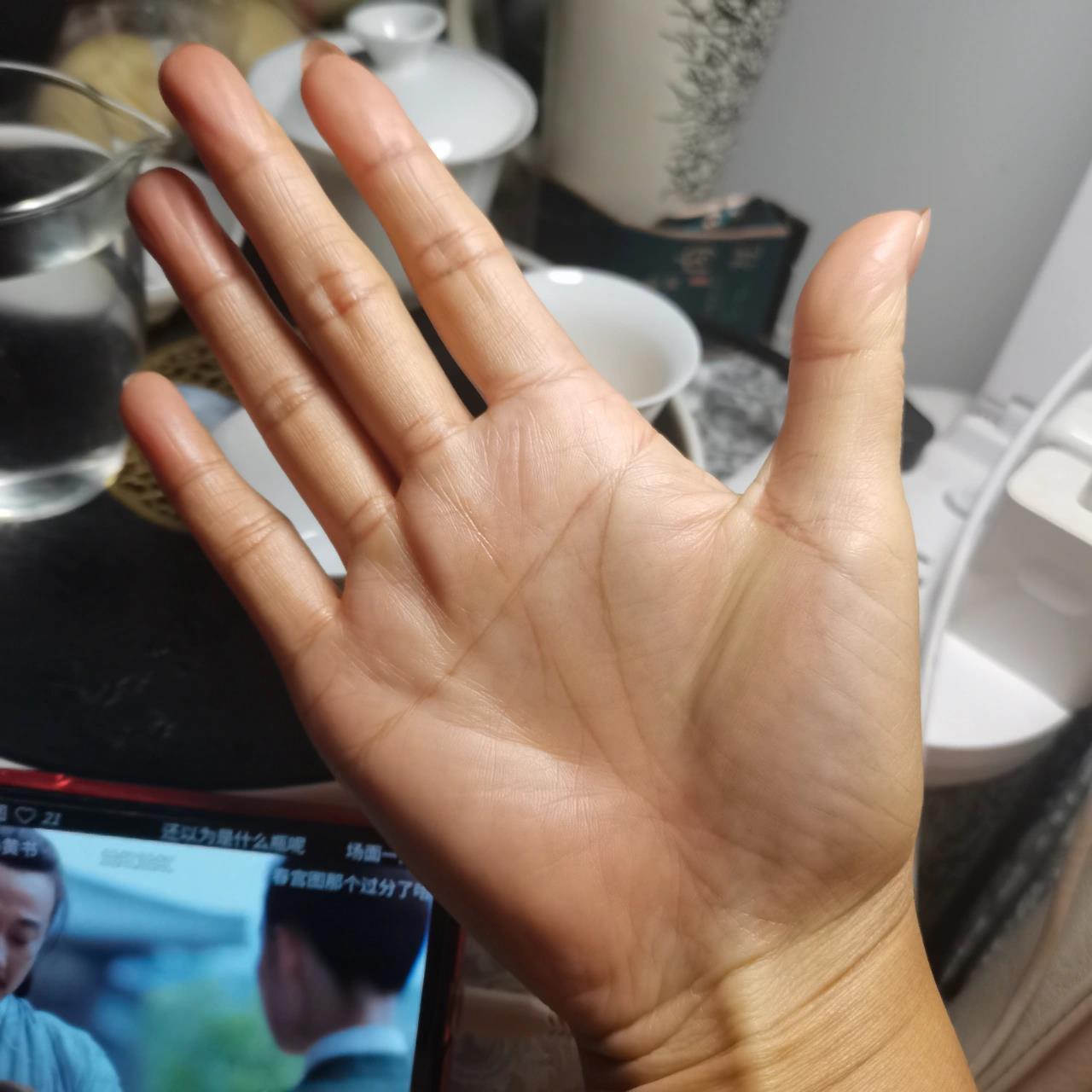 双手断掌的女子,注定会有怎样的命运?