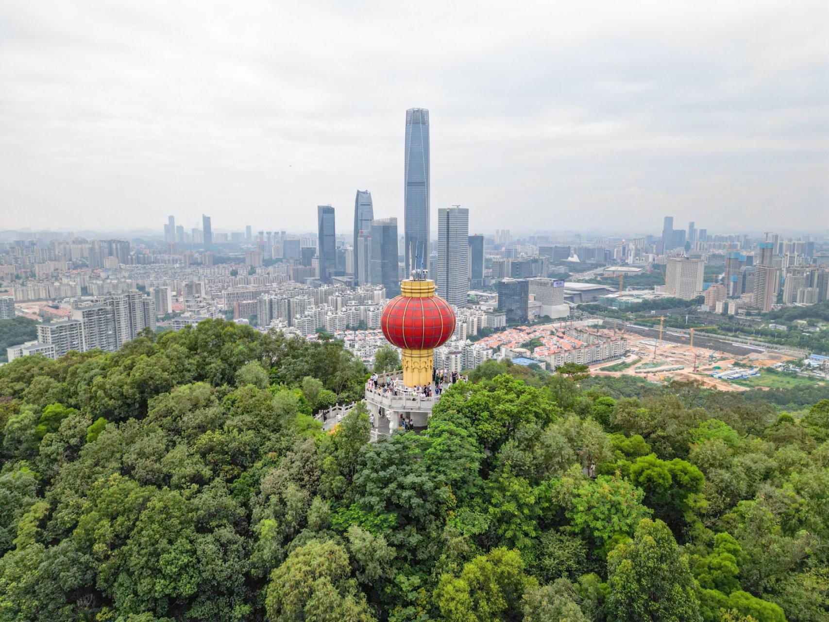 东莞旗峰公园寺庙图片