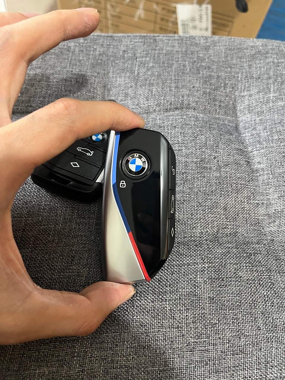 宝马车钥匙升级新款宝马4系