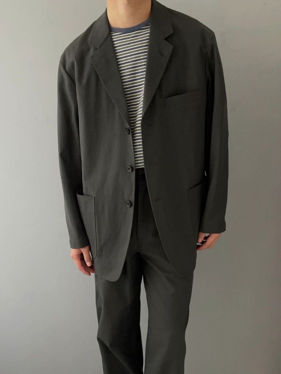 ootd|9套男生极简穿搭 今天分享低饱和色系极简穿搭 - p1: 西装