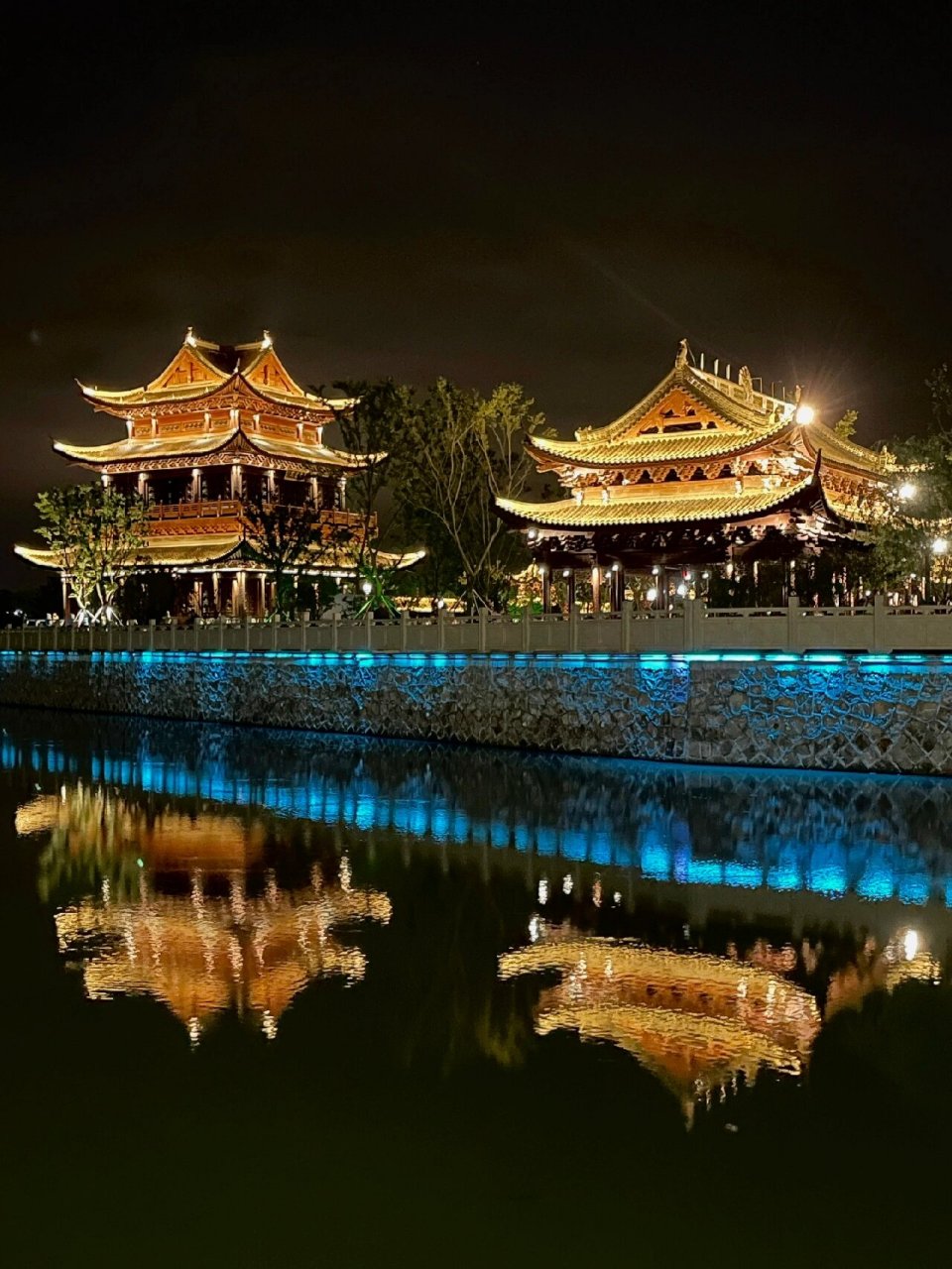 双林古镇|是你们没有见过的双林夜景 晚上的双林古镇 唱戏,广场舞