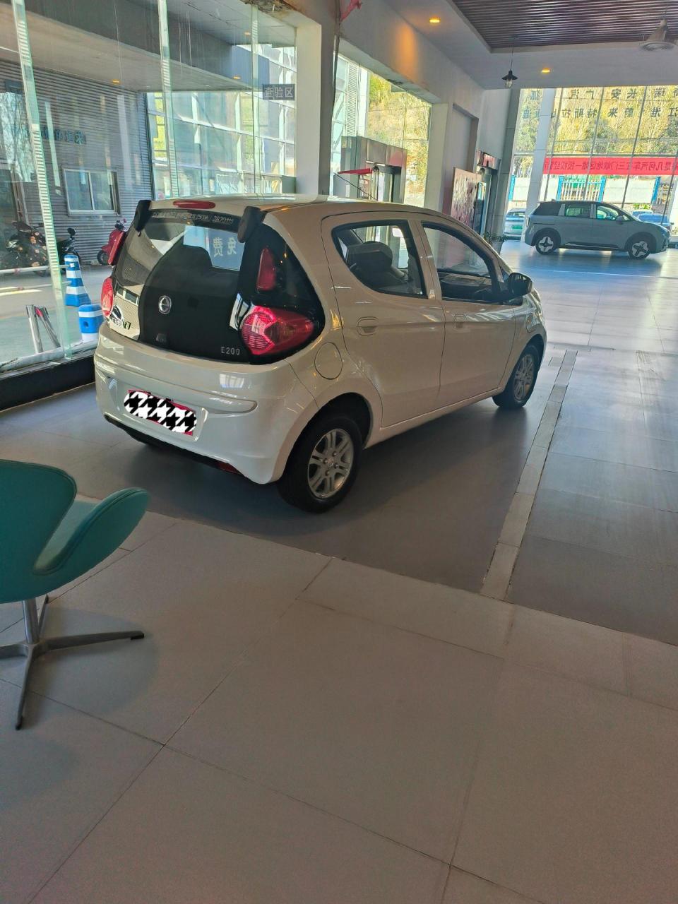 江铃e200l,202公里续航,超威电池,18年出厂,快慢双充,非营运,20台