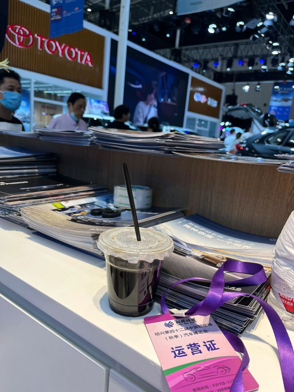 大学生礼仪兼职|车展前台礼仪 中秋学校放假周五又只有一节课就去做了