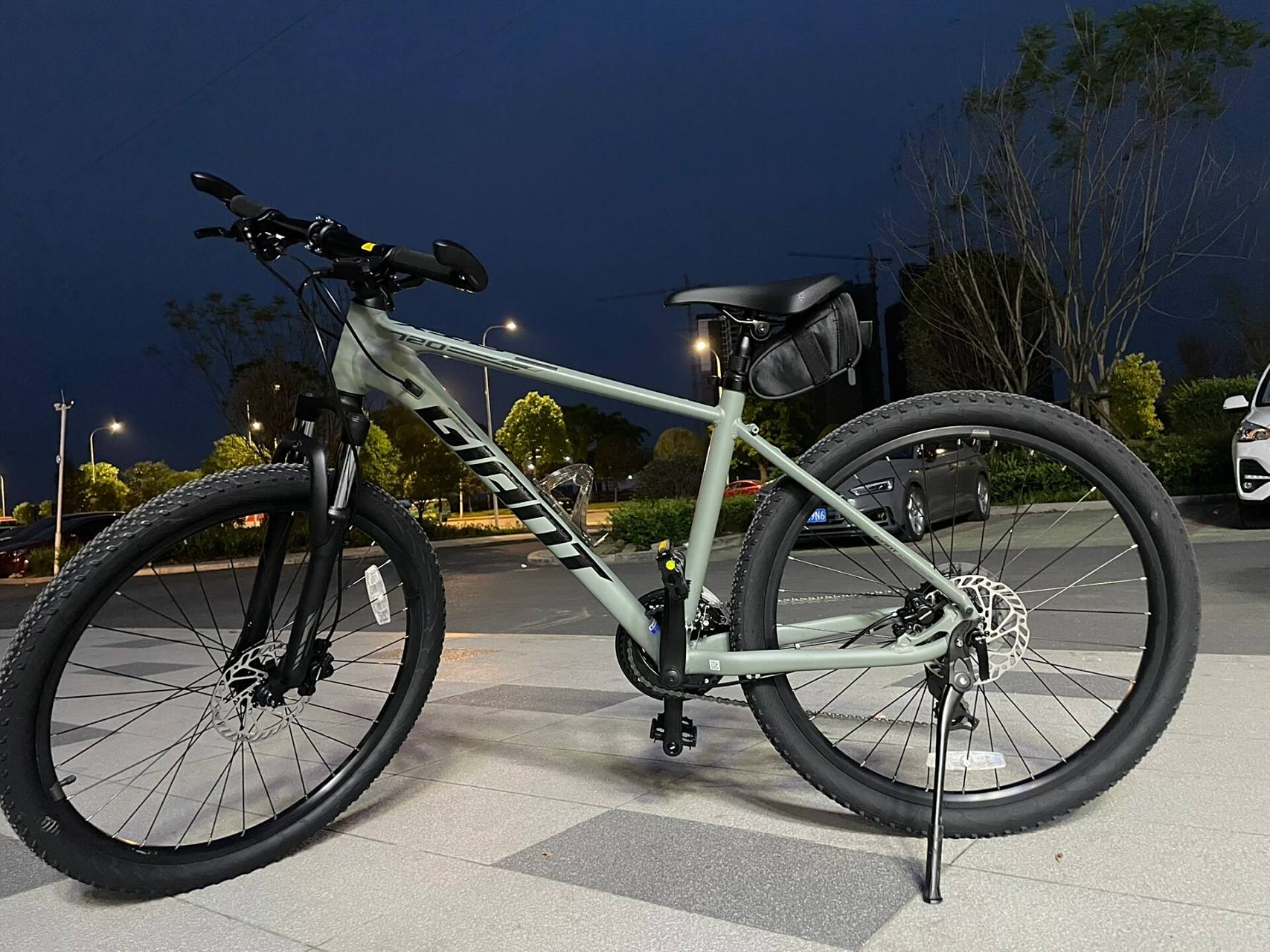 捷安特atx720出售 八成新 捷安特atx720 s码 本人158 骑着很合适 23年