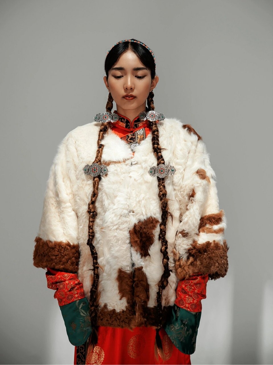 蒙古女孩写真集 蒙古袍写真集