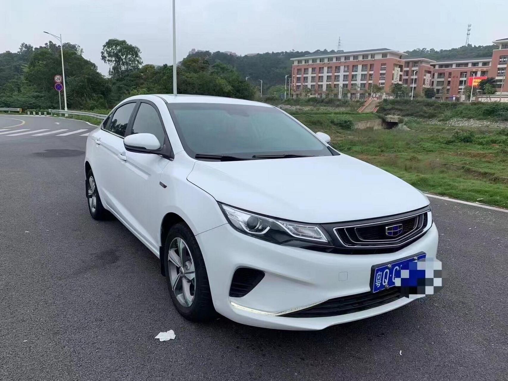 本地一手18年6月吉利帝豪gl  1.