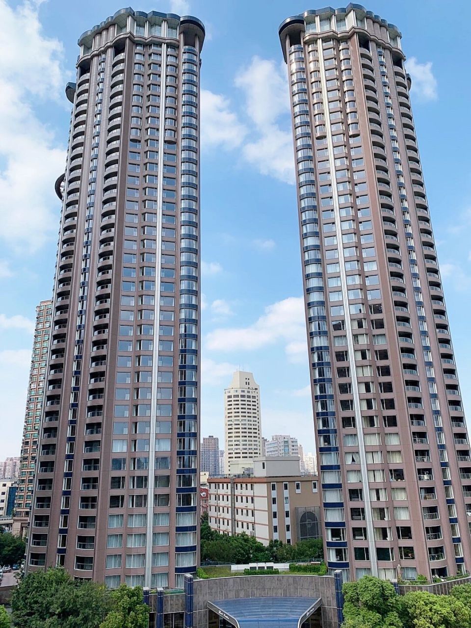 静安顶流豪宅|华山公寓|租金6w起 95 顶流豪宅 61 梁志天力作