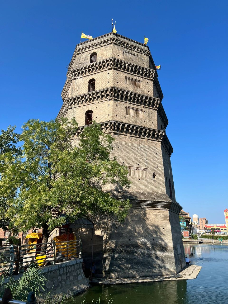 漫步在历史中|巨野永丰塔 建于北宋时期的永丰塔原有七层,据说水下