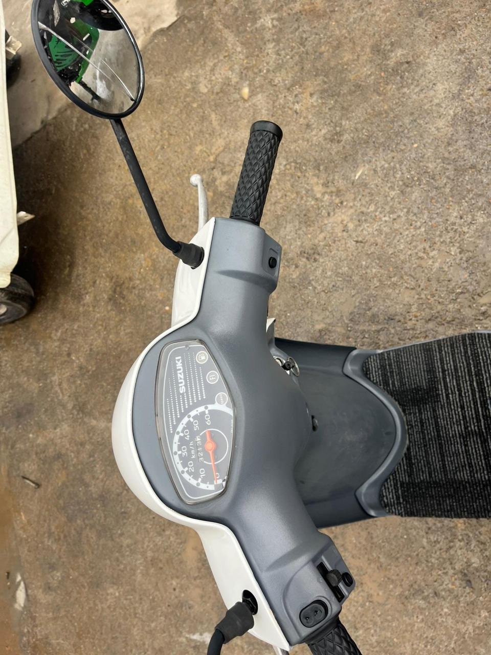 铃木怪4电喷50cc发动机