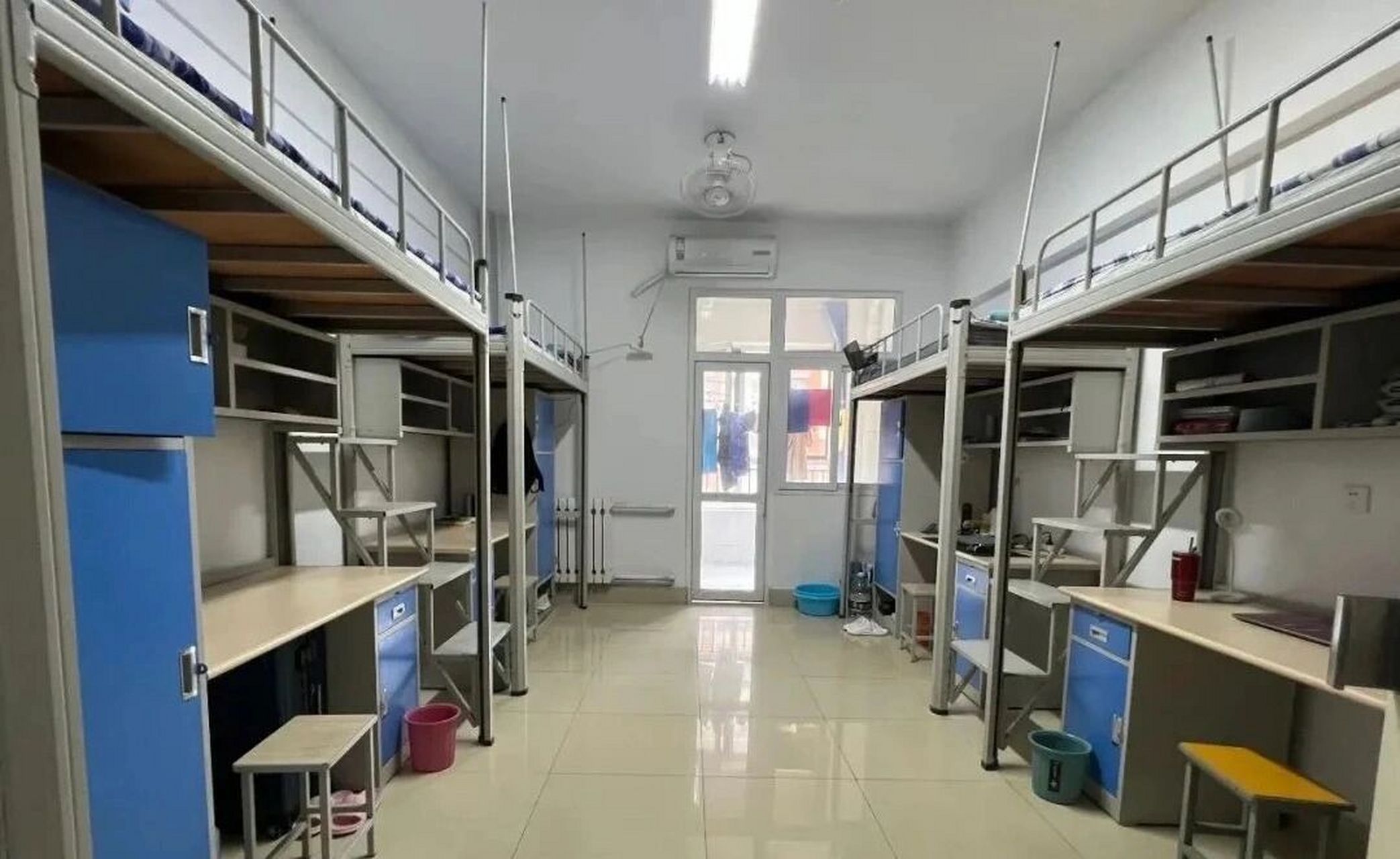 沧州交通学院宿舍图片