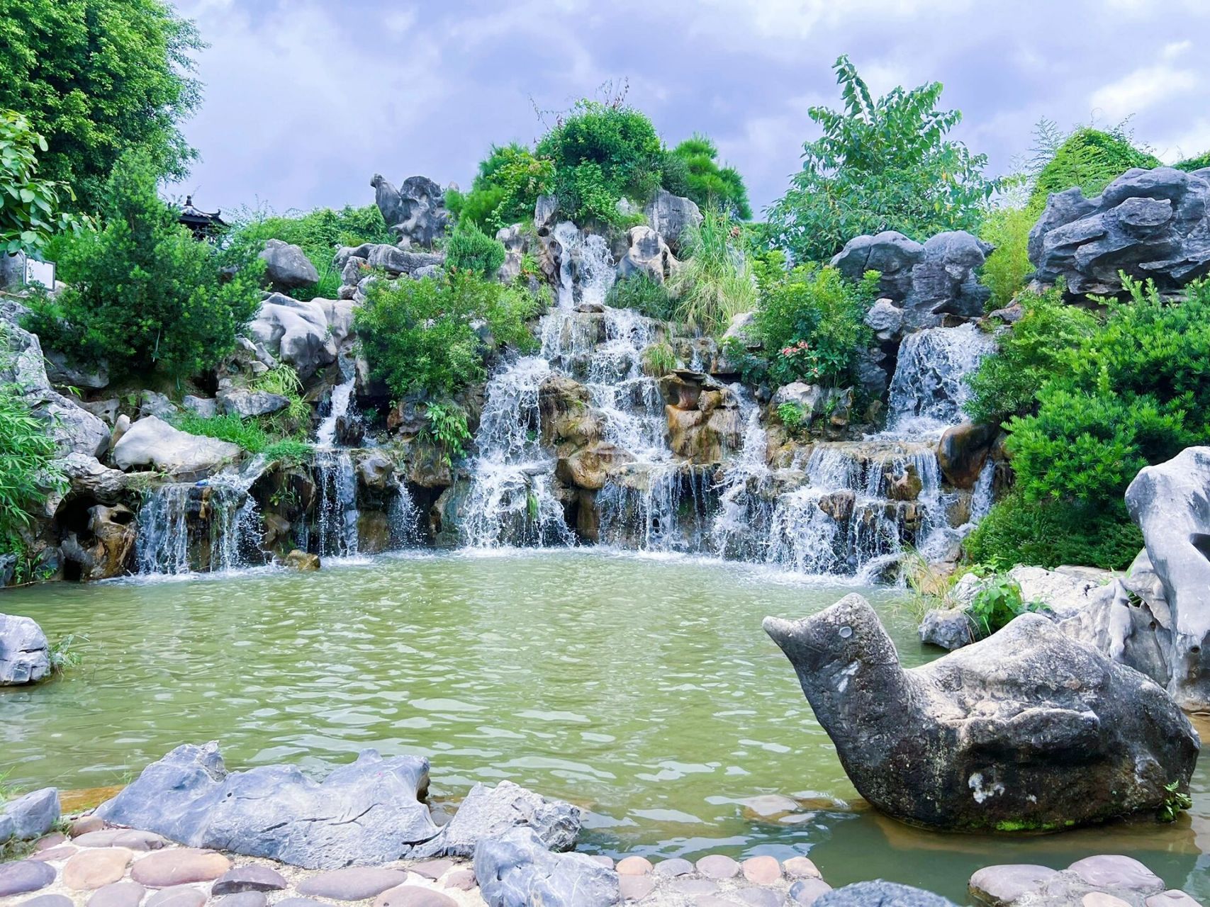 茂名游玩 | 高州岭南凤凰园 一处在郊区却又离市区大概十分钟时间的