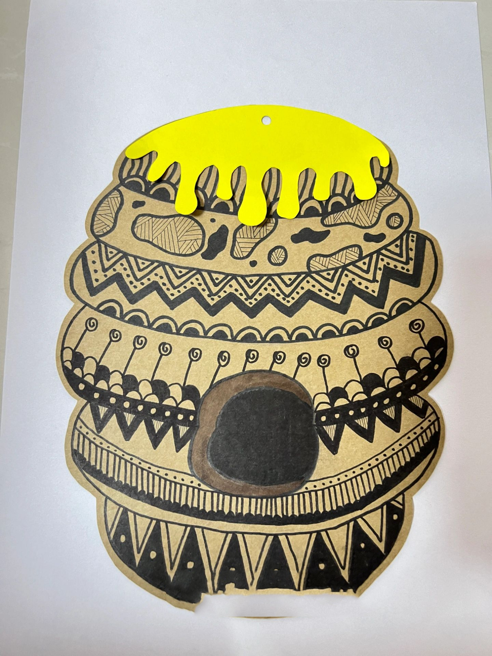 儿童创意绘画《蜂巢》