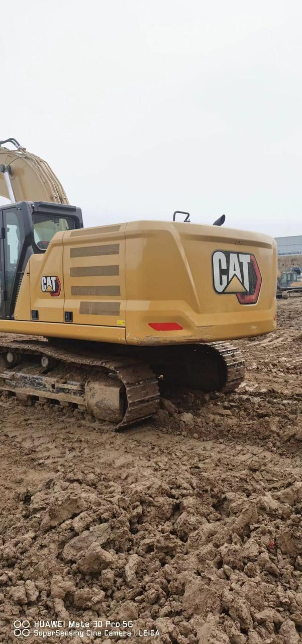2020年卡特330gc挖掘机.工作1000多小时,和新车没什么区别.
