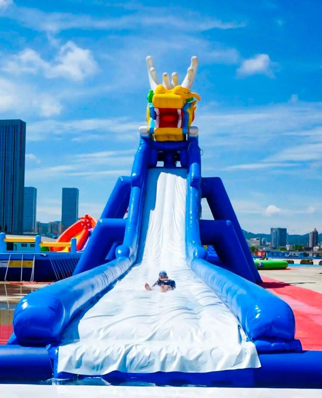 新晋遛娃地//气模水上乐园//夏日玩水好地方  昆明现在出了个【市区