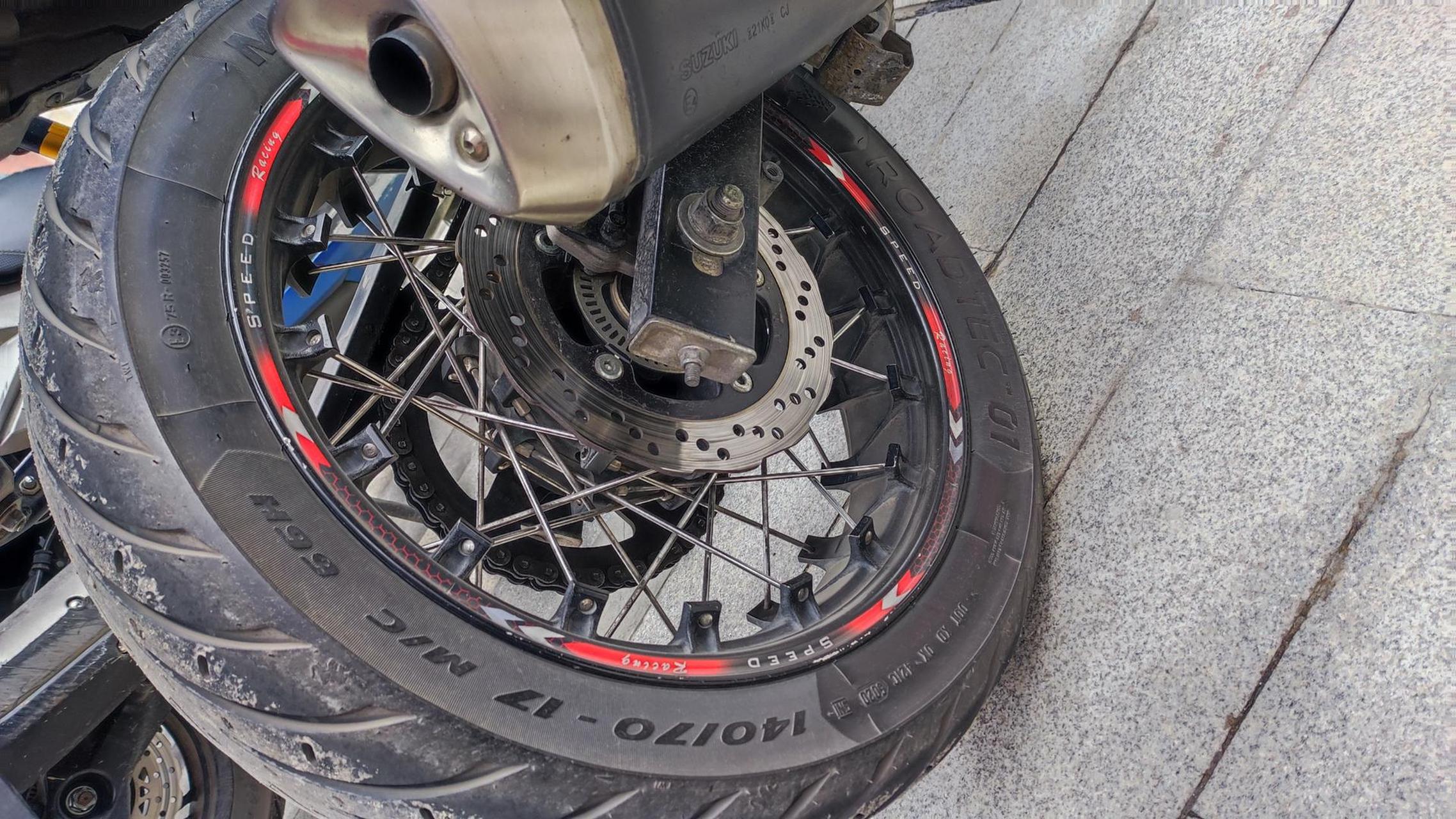 铃木dl250,改凯圣真空辐条轮毂