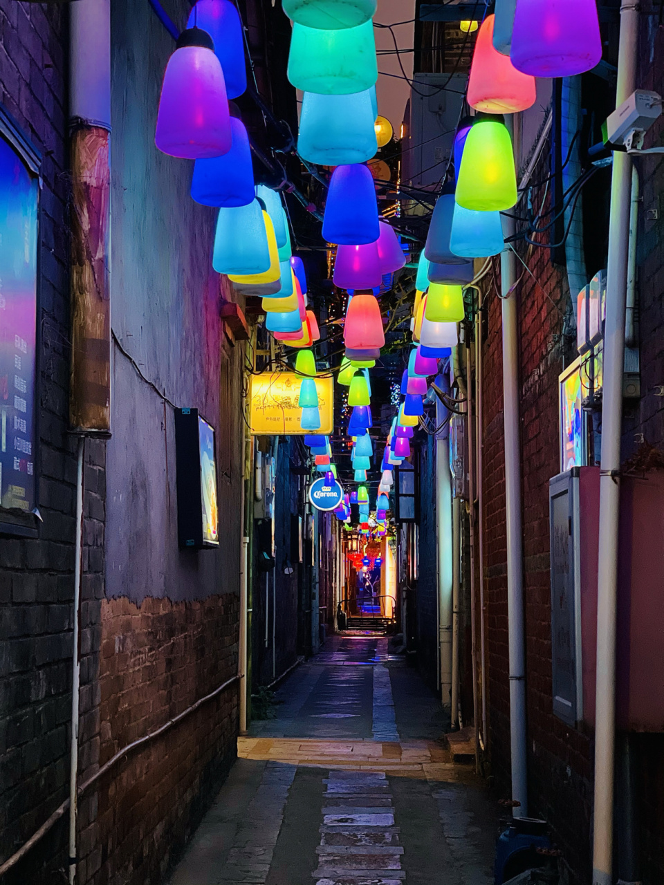 特别适合微醺的地方——万江下坝坊 推荐晚上来,夜景很美,地方不大