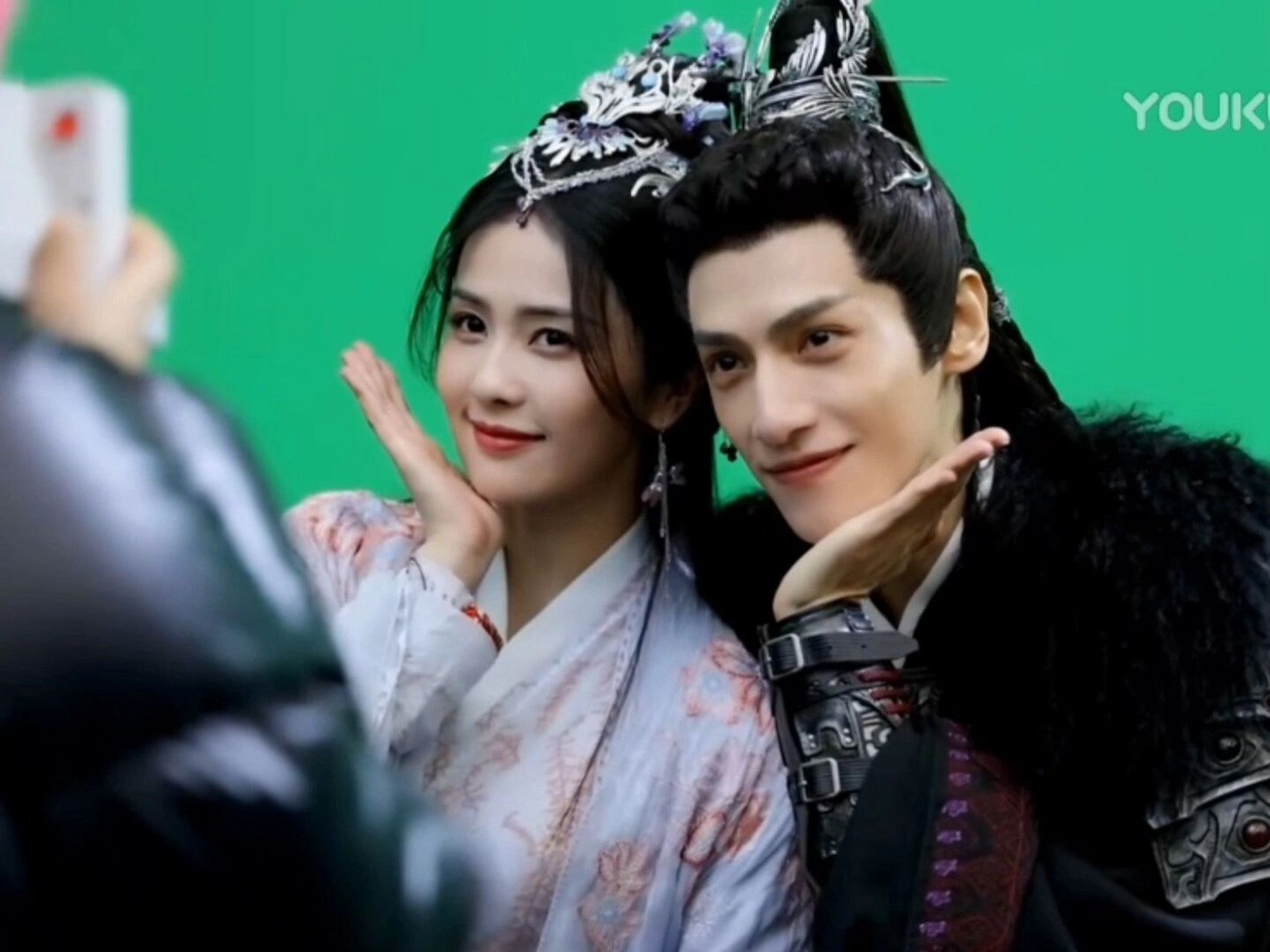 白鹿罗云熙跳舞